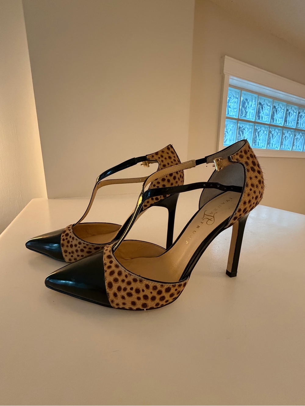 Leopard Print T-Strap Pointed Toe Heels - Black & Tan Pony Hair